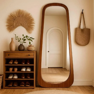 Elegant rectangular leaning floor <b>mirror</b> featuring a detailed antiqued <b>gold</b>-finished wooden <b>frame</b>, available at wholesale prices - Product Image 3