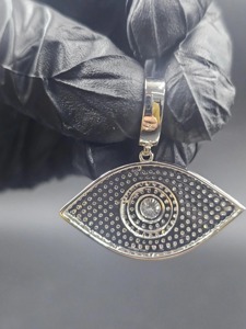 Colgante inicial con diseño de ojo, de plata 925, micro pavé, corte brillante redondo, unisex, para uso diario, amuleto temático. - Product Image 6
