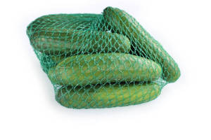 Sac en filet tubulaire tricoté souple SAGA 6kg en PE avec logo personnalisé pour l'emballage agricole de légumes et de fruits, 2000 rouleaux - Product Image 1