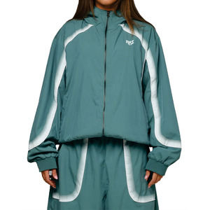 เสื้อแจ็คเก็ตแทร็คโพลีเอสเตอร์ใหม่สำหรับผู้หญิง ลายทาง ซิปหน้า เสื้อกีฬา น้ำหนักเบา เสื้อคลุมสำหรับออกกำลังกาย ขายส่ง ปรับแต่งได้ เสื้อกันลม - Product Image 1