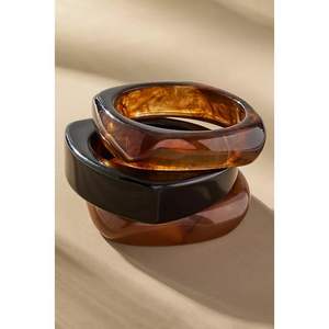 Brazaletes Elegantes Pulidos de Resina y Madera Hechos a Mano, Accesorios de Moda de Cristal - Product Image 5