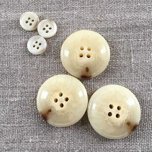 Bouton en corne de buffle sculpté de qualité supérieure, fabriqué en Inde, écologique, corne naturelle, couleur noire, bouton vierge - Product Image 6