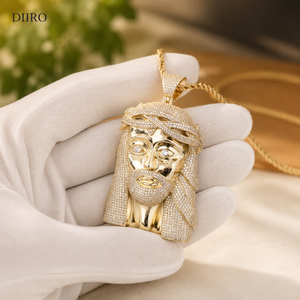 จี้พระเยซูชุบทอง 18K ประดับเพชรโมอิสซาไนต์ทรงกลมแบบ Iced Out สร้อยคอสำหรับทุกเพศ - Product Image 1