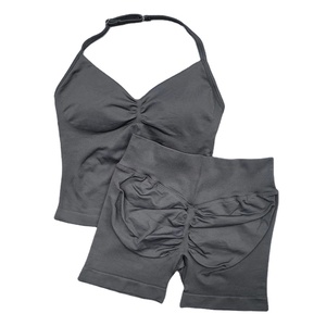 Nuevo Conjunto de Yoga Transpirable sin Costuras para Mujer, 2 Piezas, Top Halter Acolchado y Shorts de Gimnasio con Efecto Levanta Glúteos, Ropa Deportiva de Verano - Product Image 6