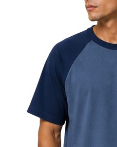 Camiseta raglán azul marino y azul acero personalizada para hombre, de manga corta, cuello redondo, algodón, estilo casual con bloques de color. - Product Image 3