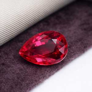 Pierre précieuse naturelle rouge sang, forme poire, facettée, authentique, certifiée GGI, pour la création de bijoux - Product Image 6