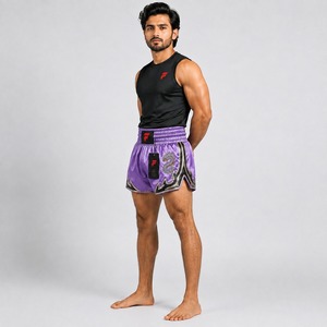 Shorts de Muay Thai modernes conçus pour la force, la flexibilité et un confort respirant, avec des matériaux de qualité supérieure et une construction durable. - Product Image 5