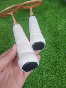 ไม้แบดมินตันด้ามไม้สำหรับกีฬากลางแจ้ง ราคาส่งถูกสำหรับมืออาชีพ อุปกรณ์กีฬาแบดมินตันพร้อมลูกไม้ - Product Image 4