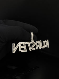 Pendentif en acier inoxydable Hip Hop Bling avec diamants givrés - Product Image 2