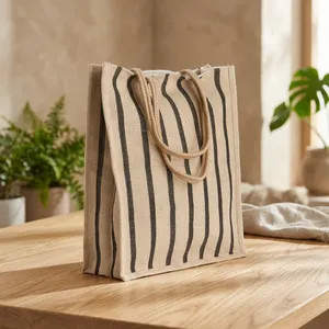 Sac fourre-tout en jute à imprimé géométrique de qualité supérieure, réutilisable et durable, idéal pour le bureau, les déjeuners, le quotidien, les courses et le commerce de détail. - Product Image 3