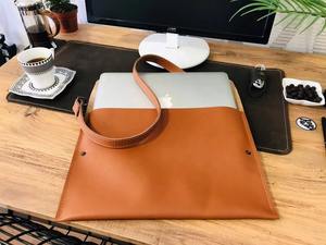 Funda de Piel Auténtica Impermeable con Logotipo Personalizado para Laptop, para Hombres y Mujeres, Uso en Oficina y Negocios, LS-0300 - Product Image 4