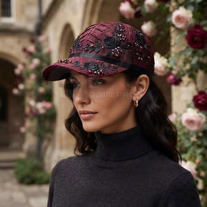Casquette de baseball moderne pour femme avec dentelle, broderie détaillée, accents en strass et sangle arrière – Accessoire décontracté et élégant - Product Image 4