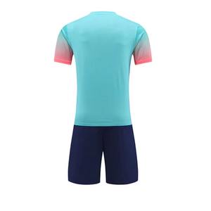 Tenues de football personnalisées pour hommes – Maillots et shorts d'équipe en gros, imprimés OEM/ODM, kits d'entraînement de football respirants - Product Image 3