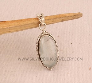 Colgante de Aguamarina Natural en Plata de Ley 925, Corte Ovalado, Gema Azul, Joyería de Plata Hecha a Mano, Piedra de Nacimiento de Marzo - Product Image 6