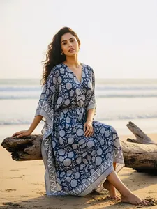 Elegante Vestido Largo Kaftán de Algodón con Estampado Floral Azul para Mujer, Estilo Bohemio, con Cintura Ajustable, Ideal para la Playa - Product Image 3