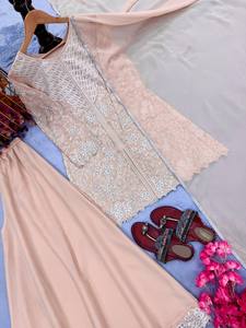 Ensemble Salwar Kameez brodé de créateur, costume Palazzo en Georgette pour mariage et fêtes, pour femmes - Product Image 4