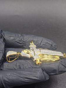 Pendentif Jésus plaqué or serti de moissanite, bijoux religieux en argent sterling 925, pendentifs et breloques de haute qualité - Product Image 5