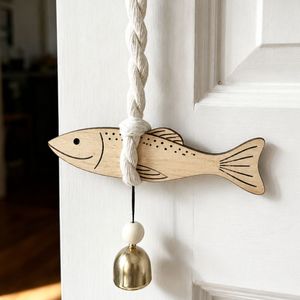 Decoración de Pared de Madera con Forma de Pez, Ecológica y Costera, Adorno Colgante de Madera Natural con Campana - Product Image 2