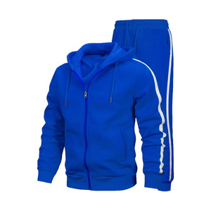 Conjunto Deportivo Informal para Hombre, Nueva Llegada 2026 |   Conjunto Deportivo Ligero para Primavera y Otoño |   Ropa Deportiva a Rayas Blancas y Naranjas - Product Image 1