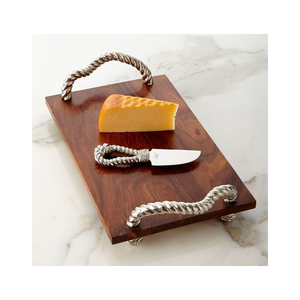 Plateau de service à fromage en bois avec poignées métalliques, nouvelle arrivée, plateau décoratif pour hôtel et restaurant - Product Image 1