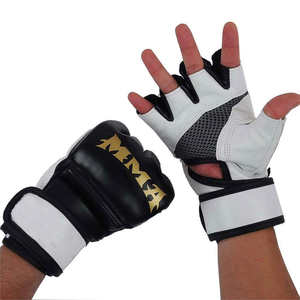 Gants de boxe et de MMA demi-doigts en PU pour hommes et femmes, nouveau style, pour l'entraînement en extérieur, évacuation de l'humidité, emballage personnalisé - Product Image 5