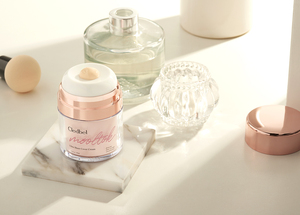 Crème Couvrante SPF50 PA++++ au Collagène Fondant, Éclaircissante, Anti-Âge, Raffermissante, Hydratante, à la Centella et au Glutathion, Liquide Tout-en-un - Product Image 6