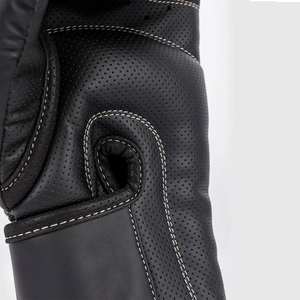 Gants de boxe blancs personnalisés, de marque professionnelle, pour l'entraînement et le sparring, pour femmes et hommes, fitness, cardio, kickboxing, et pour sacs de frappe. - Product Image 6