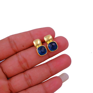 Pendientes de botón cuadrados gruesos de topacio azul Londone, chapados en oro, hechos a mano, estilo bohemio, para uso diario, joyería para mujer R - Product Image 2