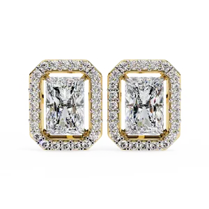 Boucles d'oreilles clous en or massif 18 carats avec diamant de laboratoire taille Radiant et micro-pavé halo, bijoux fins pour femme, accent scintillant - Product Image 1
