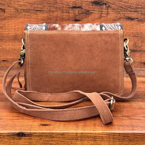 กระเป๋าสะพายไหล่ลายดอกไม้หนังกลับประดับด้วยเครื่องมือทำมือใหม่ - Product Image 5