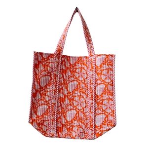 Sac fourre-tout en coton matelassé à imprimé floral orange, style bohème, ouvert en haut, écologique, fait main, pour l'été, la plage, le shopping et les voyages - Product Image 1
