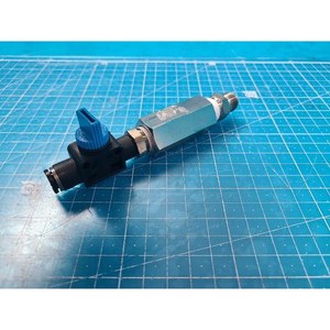 Válvula de Retención de Alta Pureza D-PRO V33C-F-6N-1-S, Usada, Piezas de Equipos Semiconductores Legacy - Product Image 3