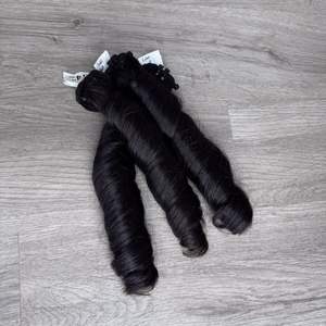 Vente en gros d'extensions de cheveux vierges crus vietnamiens 100% cheveux super doubles avec tissage de couleur naturelle - Product Image 2