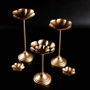 Juego de Cuencos Martillados Taj Urli, Artículo Decorativo para Puja, Decoración del Hogar, Metal de Latón Duradero, Uso Interior en Diwali, Cuenco para Flores Flotantes en Agua - Product Image 5