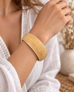 MN Exports - Brazalete de Madera Hecho a Mano de Primera Calidad, Brazalete con Vetas Naturales, Joyería Étnica Cristiana, Estilo Rústico Bohemio, Clásico para Mujer - Product Image 3