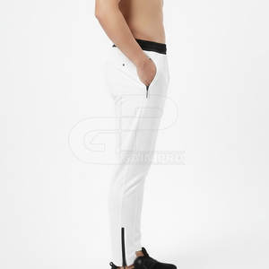 กางเกงวิ่งออกกำลังกาย ระบายอากาศ แห้งเร็ว เหมาะสำหรับการวิ่ง เทรนนิ่ง ฟิตเนส และกิจกรรมกลางแจ้ง - Product Image 3