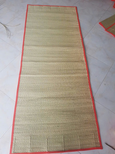 Wholesale Supplier Eco Friendly Seagrass Sedge Mat Handwoven Durable Seagrass Sedge Mat Seagrass Sedge Mat Vietnam Kitchen Decor - Product Image 5