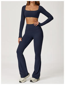 Ensemble de sport pour femme, haut court à manches longues à col carré et pantalon évasé, tenue de sport 2 pièces - Product Image 3