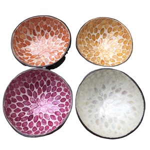 Vietnam usine vente personnalisé coquille bol coquille d'oeuf coquillage incrusté noix de coco laque Floral décoration de la maison en gros personnalisé - Product Image 1