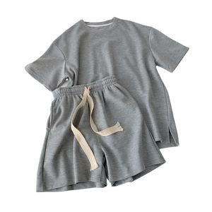 Ensemble t-shirt col rond et short pour femme, jersey de coton, streetwear d'été, tenue décontractée deux pièces, logo personnalisé OEM - Product Image 2