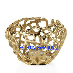 Bougeoir en métal géométrique classique moderne, pot à bougie unique en béton, décoration intérieure pour la maison pour Noël - Product Image 5