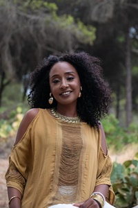 Top Bohemio de Algodón con Hombros Descubiertos, Detalle de Flecos, Talla Única, Hecho a Mano, Ropa de Festival, Atuendo Bohemio de Verano - Product Image 2