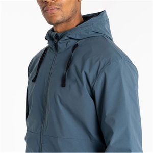 Veste coupe-vent légère en nylon softshell personnalisée en gros à prix avantageux pour hommes - Product Image 2