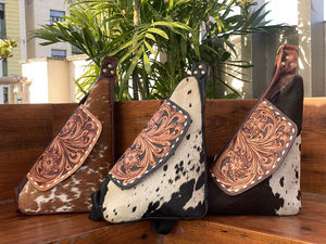 Sacs à dos de randonnée en cuir repoussé à la main pour femmes petits sacs à bandoulière en cuir véritable sacs de poitrine décontractés pour téléphone - Product Image 3