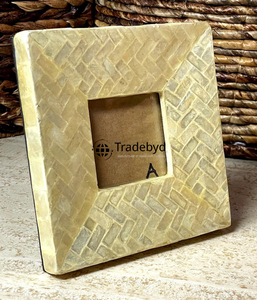 Marco de Fotos Creativo Hecho a Mano con Incrustaciones de Madreperla, Acabado Brillante, Regalo Decorativo de Tradebyd - Product Image 3