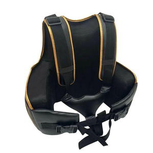 Protector de pecho unisex de cuero y PU personalizable, superventas, al por mayor, para hombres y mujeres - Product Image 3