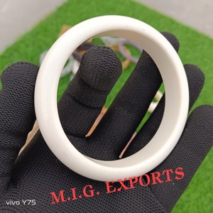 Hot and Most Sell Resin <b>Bangles</b> Resin <b>bangles</b> are versatile accessories used as bold and fashion-forward statement jewelry.2026. - Product Image 3