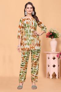 Ensemble Coordonné Femme Imprimé Écologique Olive Col Rond Décontracté pour Vacances Vente en Gros d'Inde Kiran Nexus Tailles S à 3XL - Product Image 5