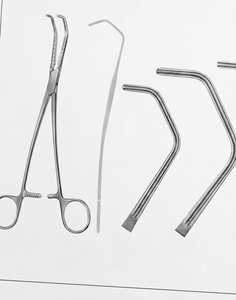 Pinces périphériques vasculaires angulaires DeBakey professionnelles en acier inoxydable personnalisées OEM, 22 cm, 25,5 cm, instruments chirurgicaux CE - Product Image 1