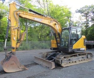 Excavatrice SY155U d'occasion en excellent état de fonctionnement - Product Image 2